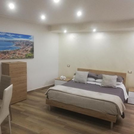Maremonti Apartments カステッランマーレ・ディ・スタービア エクステリア 写真