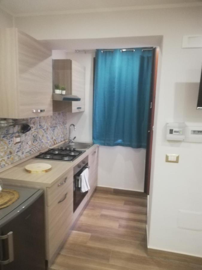 Maremonti Apartments カステッランマーレ・ディ・スタービア エクステリア 写真