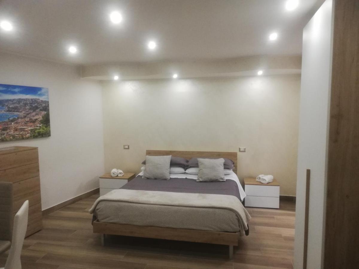 Maremonti Apartments カステッランマーレ・ディ・スタービア エクステリア 写真