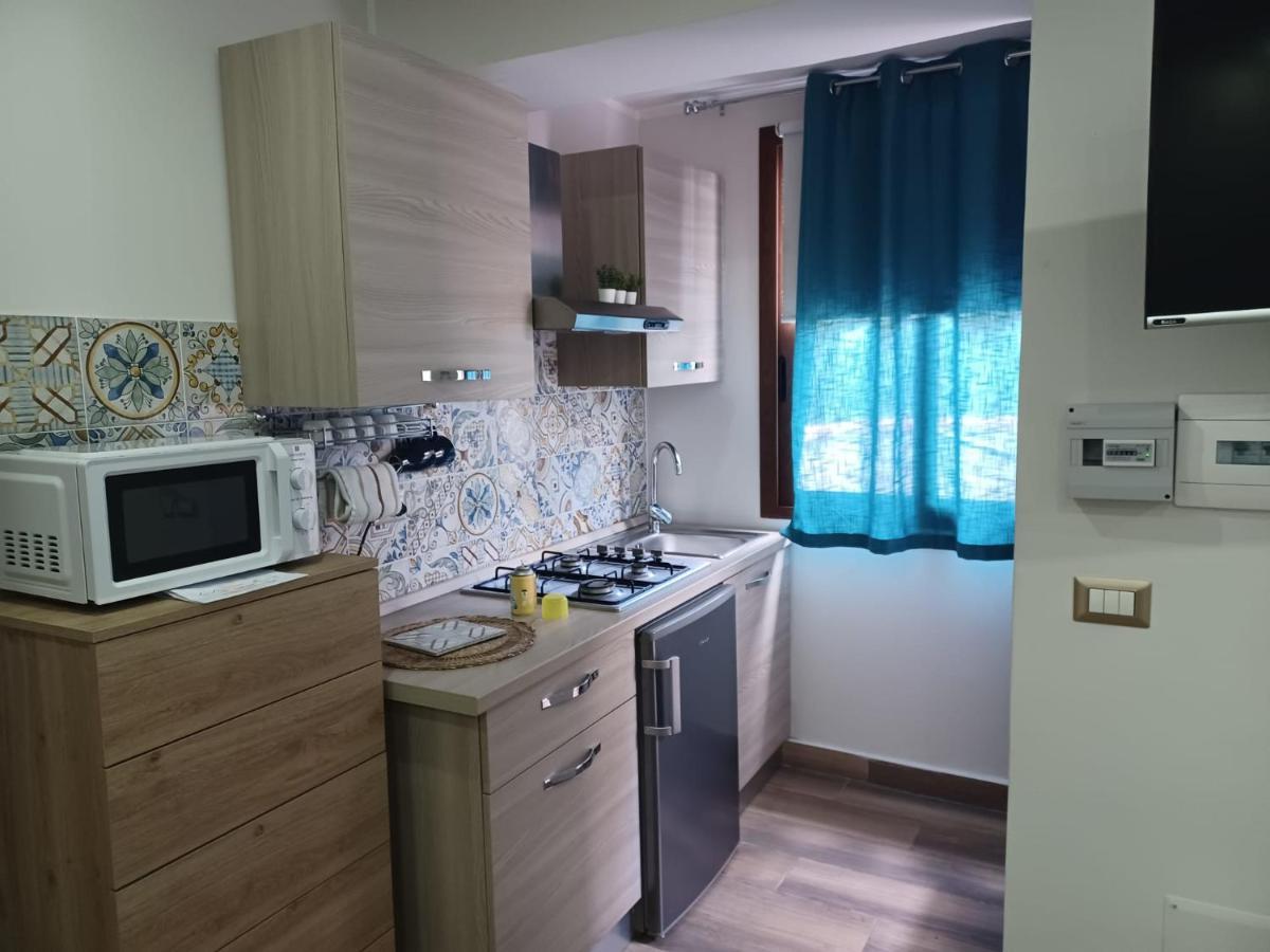 Maremonti Apartments カステッランマーレ・ディ・スタービア エクステリア 写真